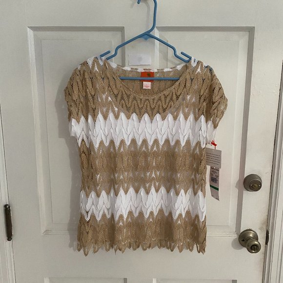 hearts of palm Tops - Hearts of Palm blouse  NWT